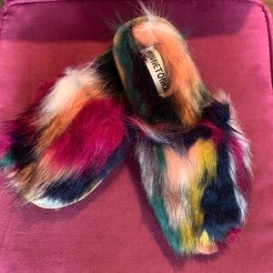 Minnetonka Lolo Unicorn Slides / Size 8